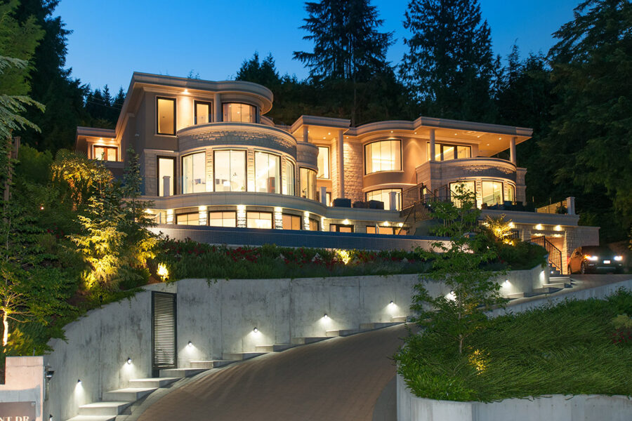 1153 Eyremont Dr